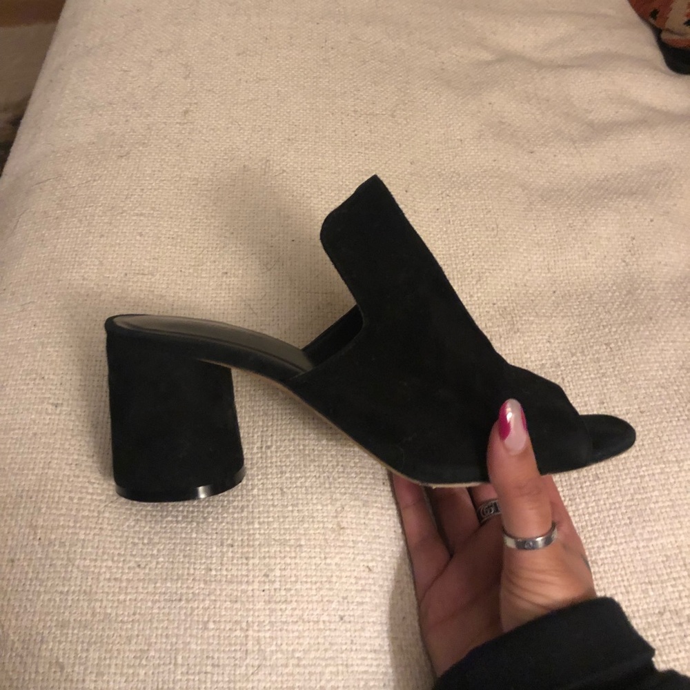 Vince black mule heels